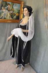 Costumi-Storici-Medioevali (9)