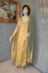 Costume-secolo-xv-donna (6)