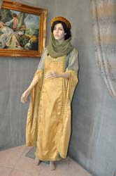 Costume-secolo-xv-donna (8)