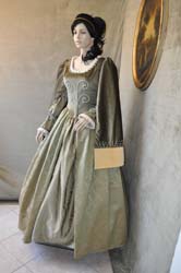 Abito-Donna-Medioevo (13)