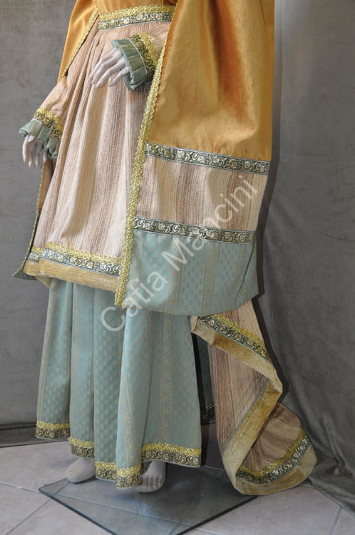Costumi-Medievali-Donna (3)