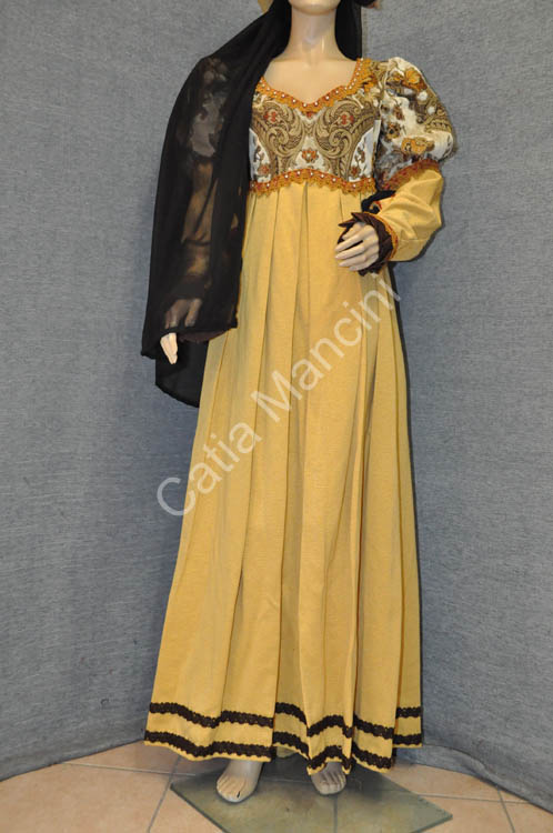 Vestito Donna del Medioevo (13)