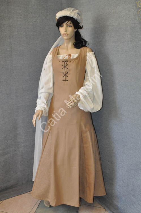 vestito locandiera medievale in lana (8)