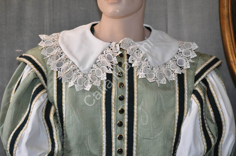 Costume-Storico-17esimo-Secolo (1)