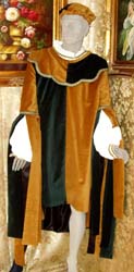Costume