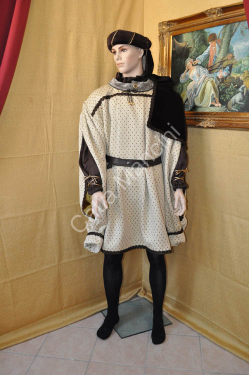 Veste Medievale Uome del 1400 (1)