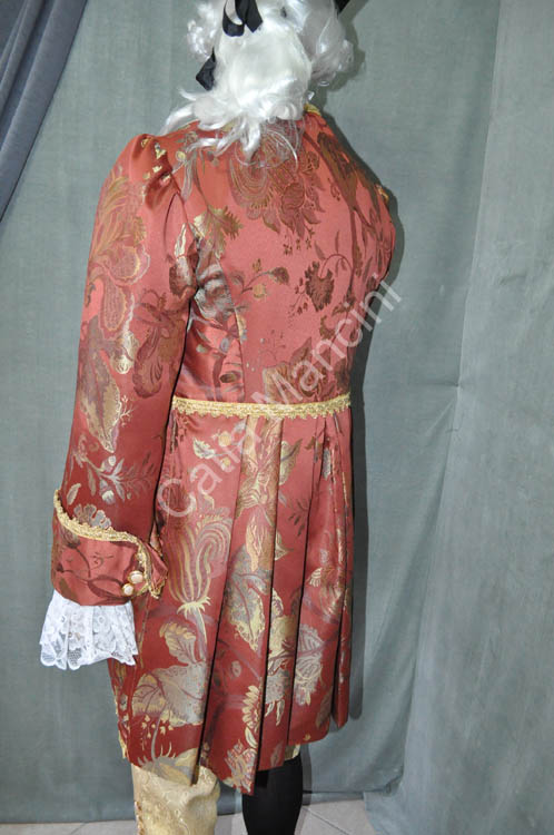 Man with Costume 1700 (9)
