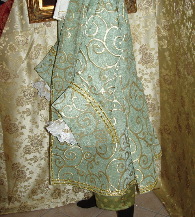 Costumi