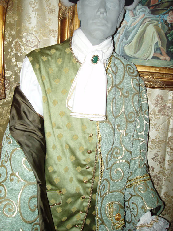 Costumi