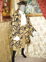 Costume
