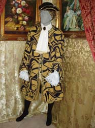 Costume