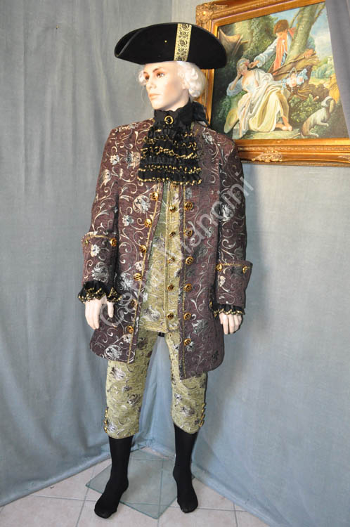 Abito-Storico-1700-Man