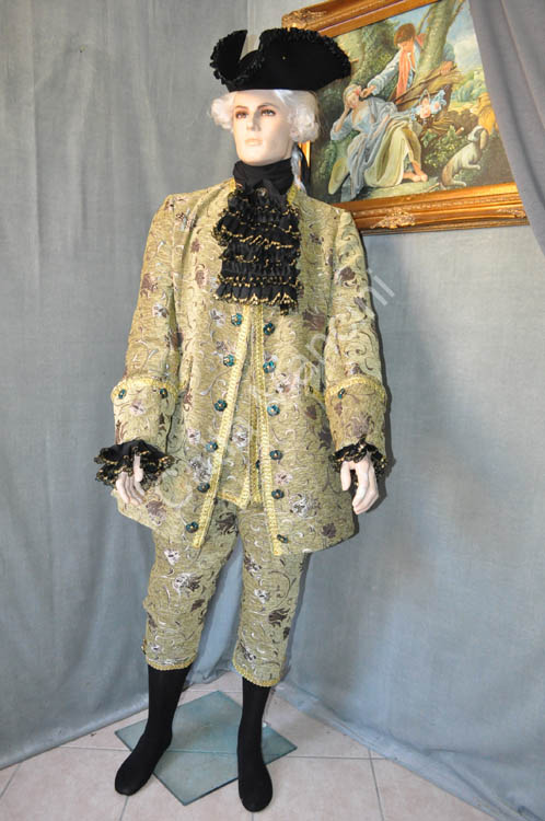 Costume-Storico-Maschile-Settecento (1)