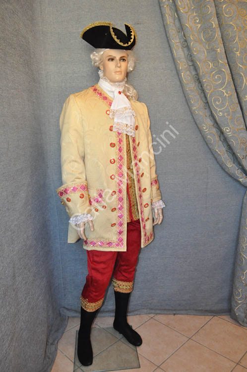 Vestito Storico  Maschile del 1725 (15)