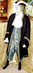 Costume