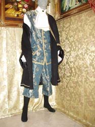 Costume