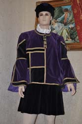Costume