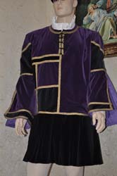 Costume