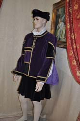 Costume