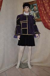Costume