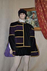 Costume