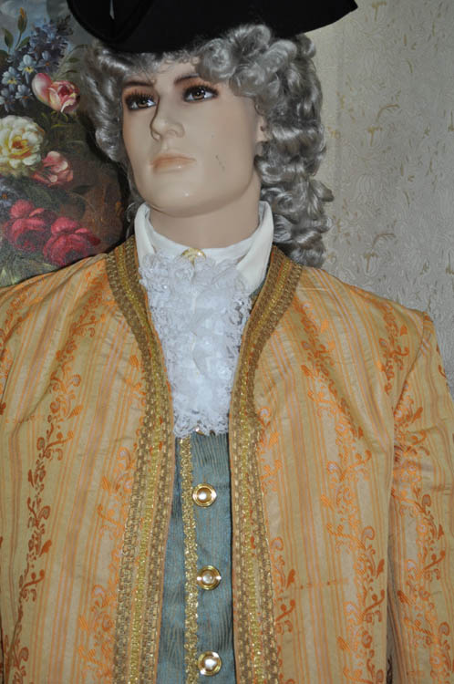 Costumi