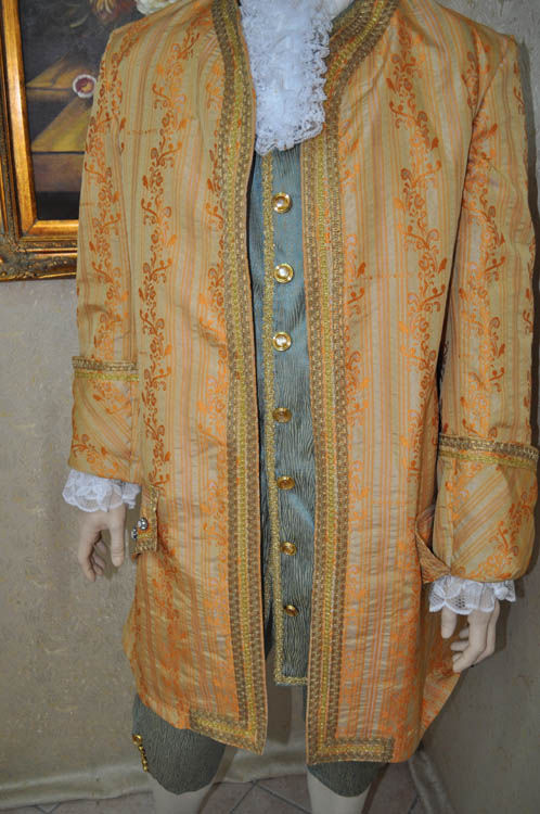 Costumi
