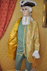 Costumi