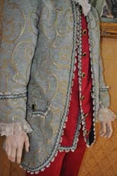 Costume