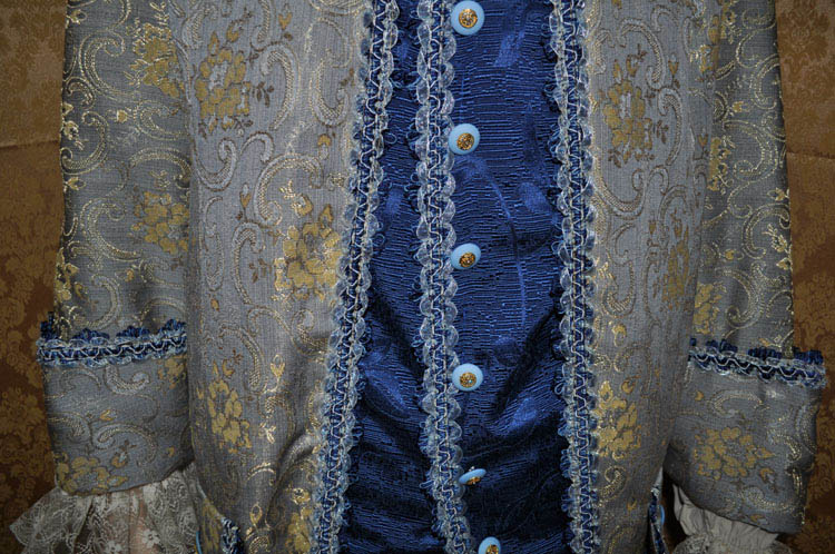 Costumi