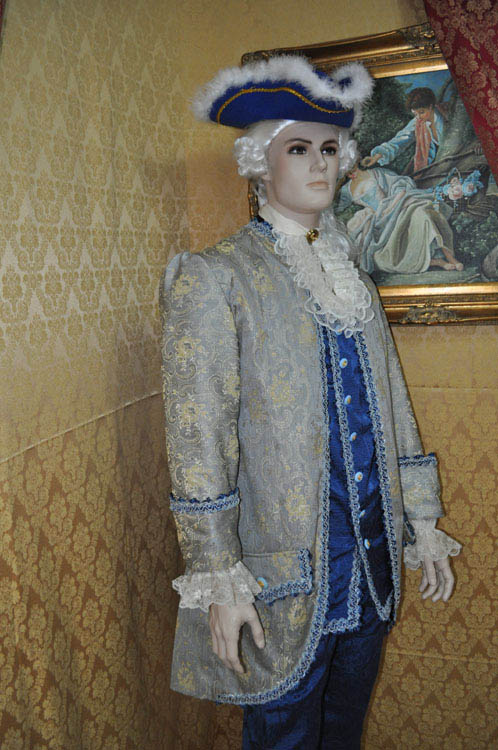 Costumi