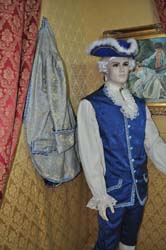 Costumi