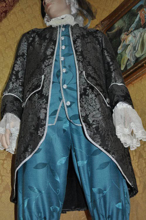 Costumi