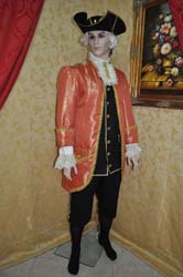 Costume