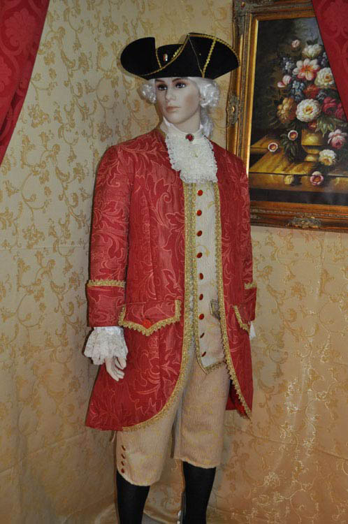 Costume
