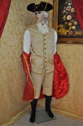 Costume