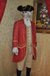 Costume