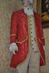 Costume