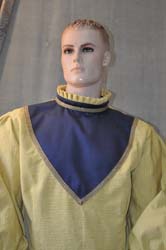 Vestito-uomo-del-medioevo (2)