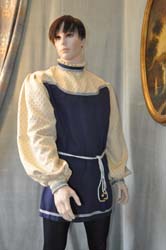 Costume-Maschile-nel-medioevo (13)