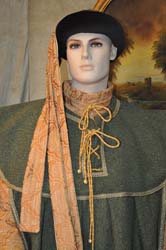Vestito-Cavaliere-del-Medioevo (12)