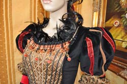 Red Queen Costume (4)