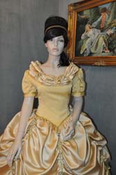 Costume-La-Bella-e-la-Bestia (1)
