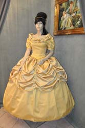Costume-La-Bella-e-la-Bestia (5)