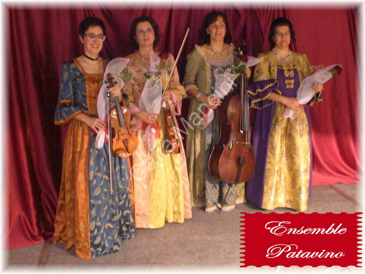 ensemble patavino foto con i costumi di catia mancini