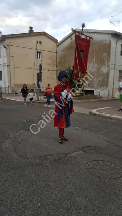 sfilata corteo bernalda figurante catia mancini (16)