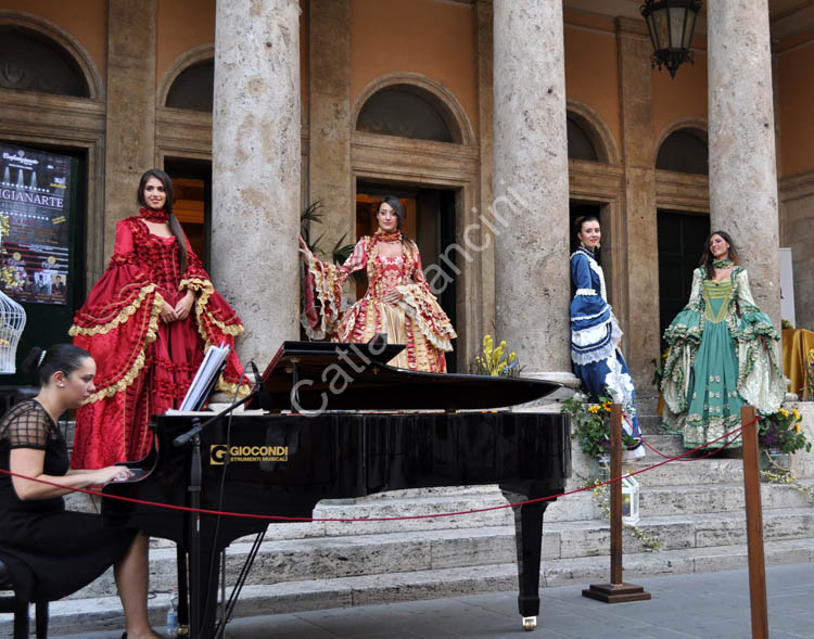 Venetian woman costume for sale 2