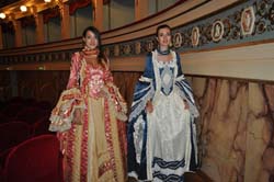 Venetian woman costume for sale 15