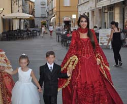 Venetian woman costume for sale 9