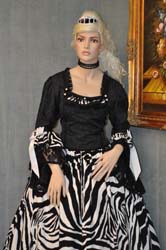 Sartoria Teatrale Costumi di Carnevale (1)